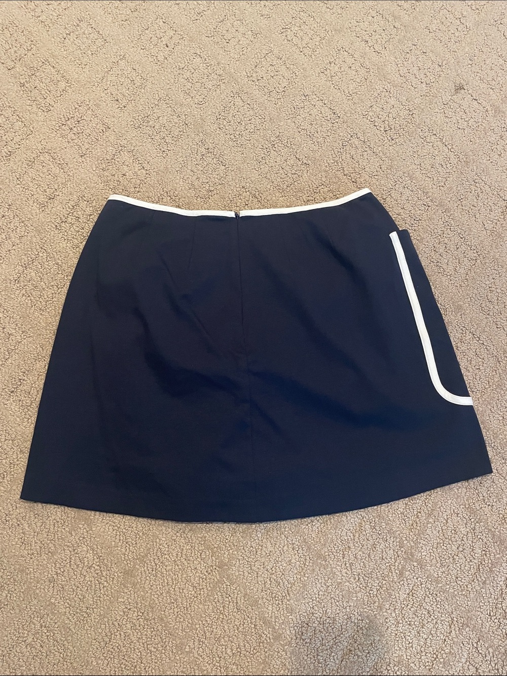 CAbi Navy Skort with White Piping - Picture 2 of 6